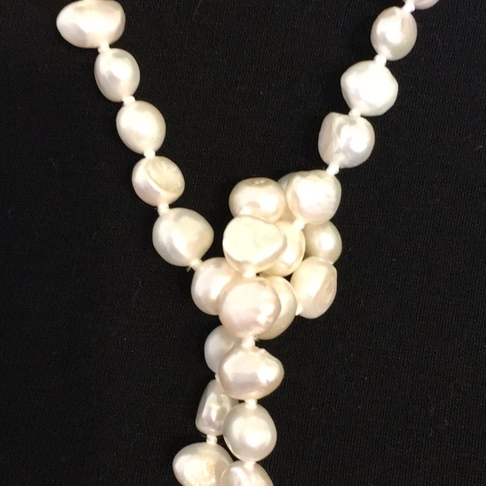 Gorgeous Genuine Freshwater Pearl & Crystal Lariat - Picture 8 of 8
